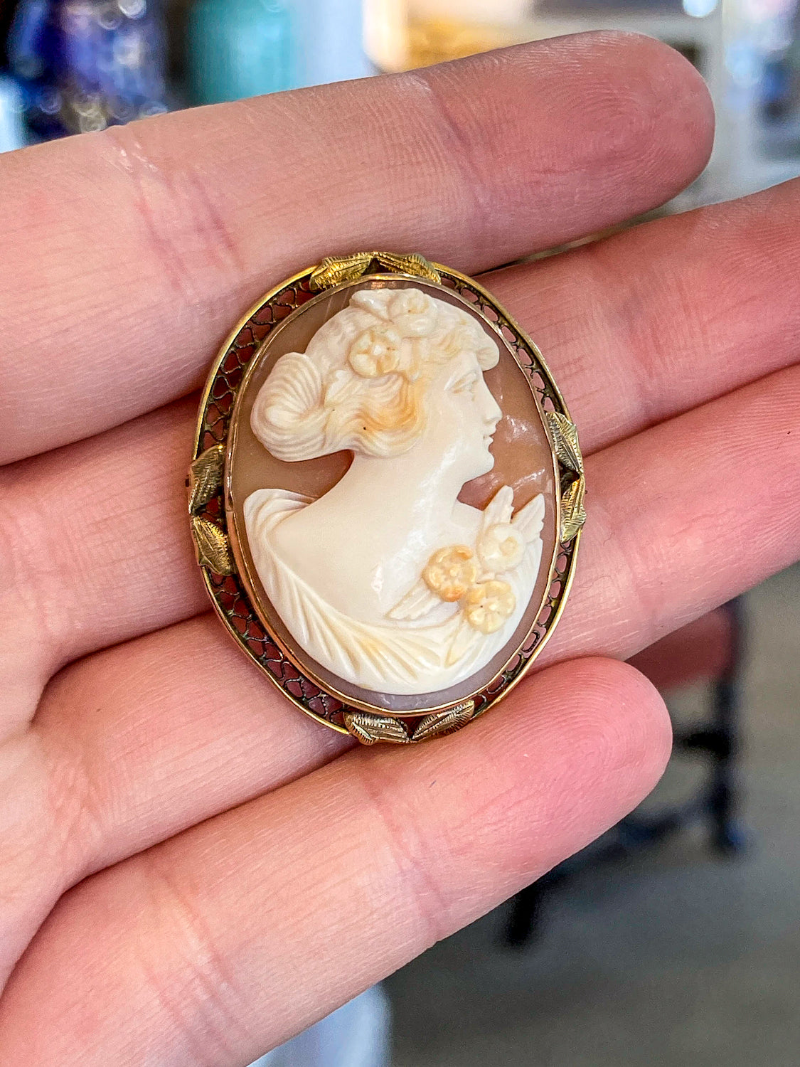 Antique 14K Gold Italian Oval Cameo Convertible Brooch Pin Pendant