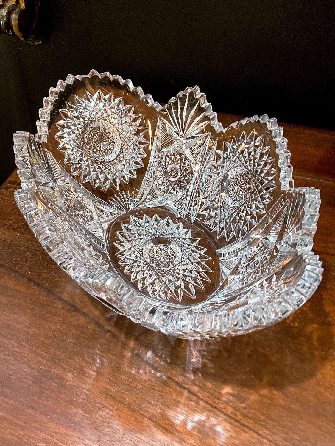 Antique 1900s American Brilliant Cut Clear Glass Oval Scalloped Edge Bowl