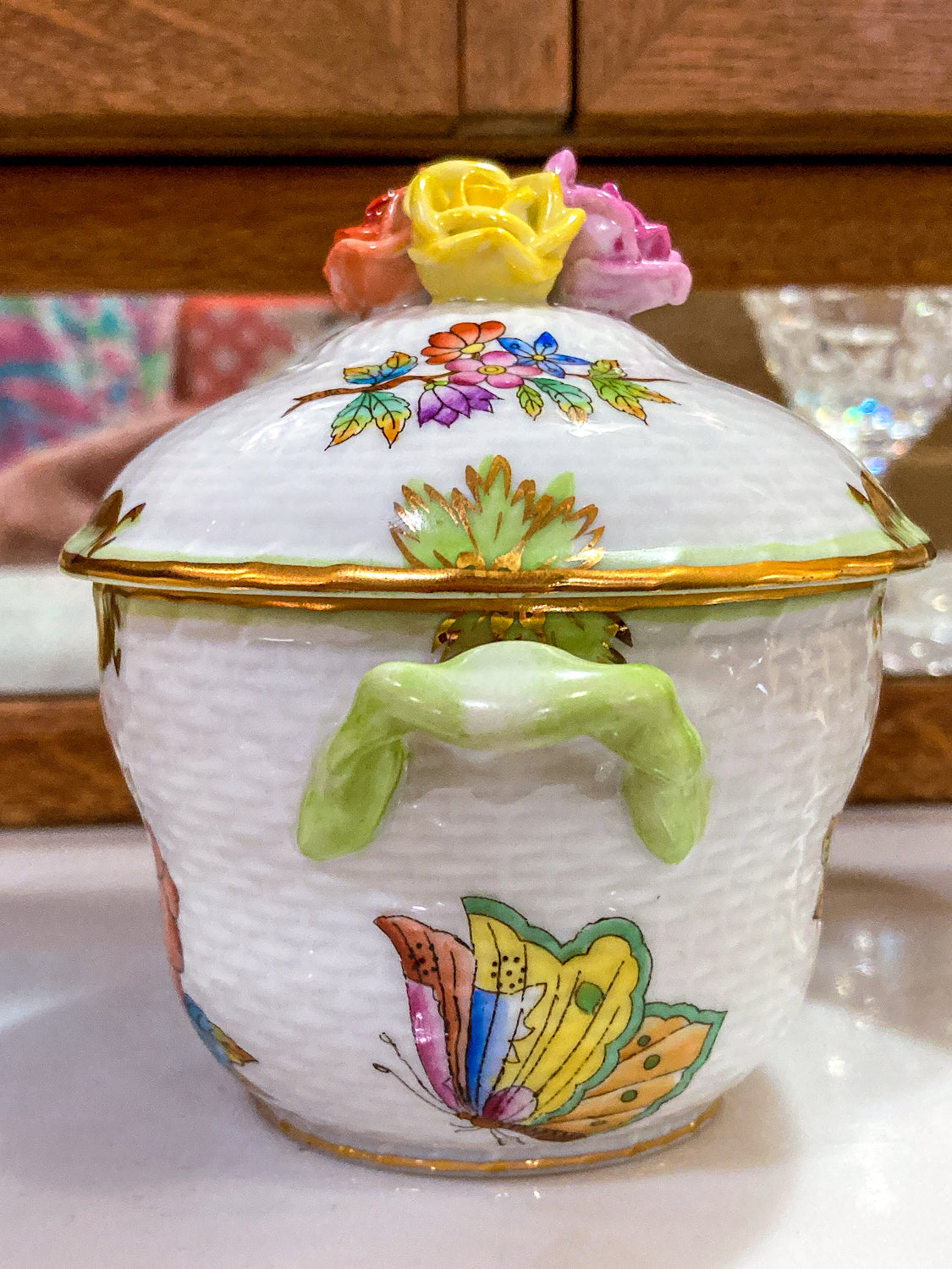 Miniature Queen Victoria Pattern Herend Hand Painted Porcelain Bonbonniere Jar