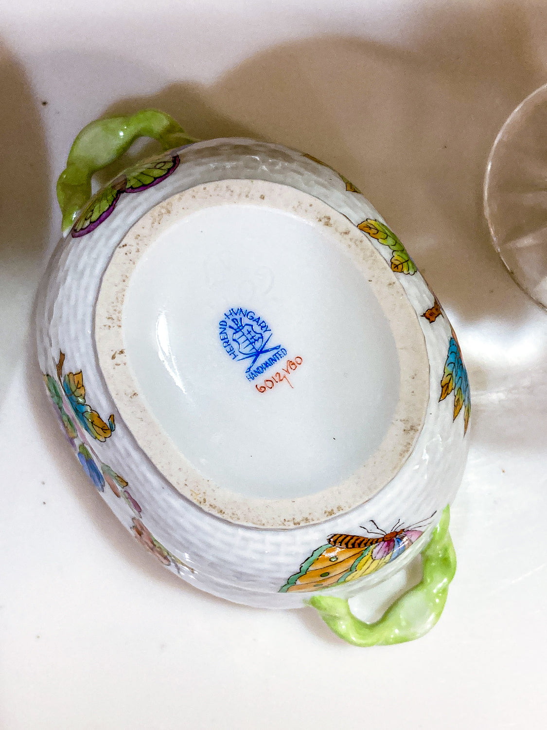 Miniature Queen Victoria Pattern Herend Hand Painted Porcelain Bonbonniere Jar