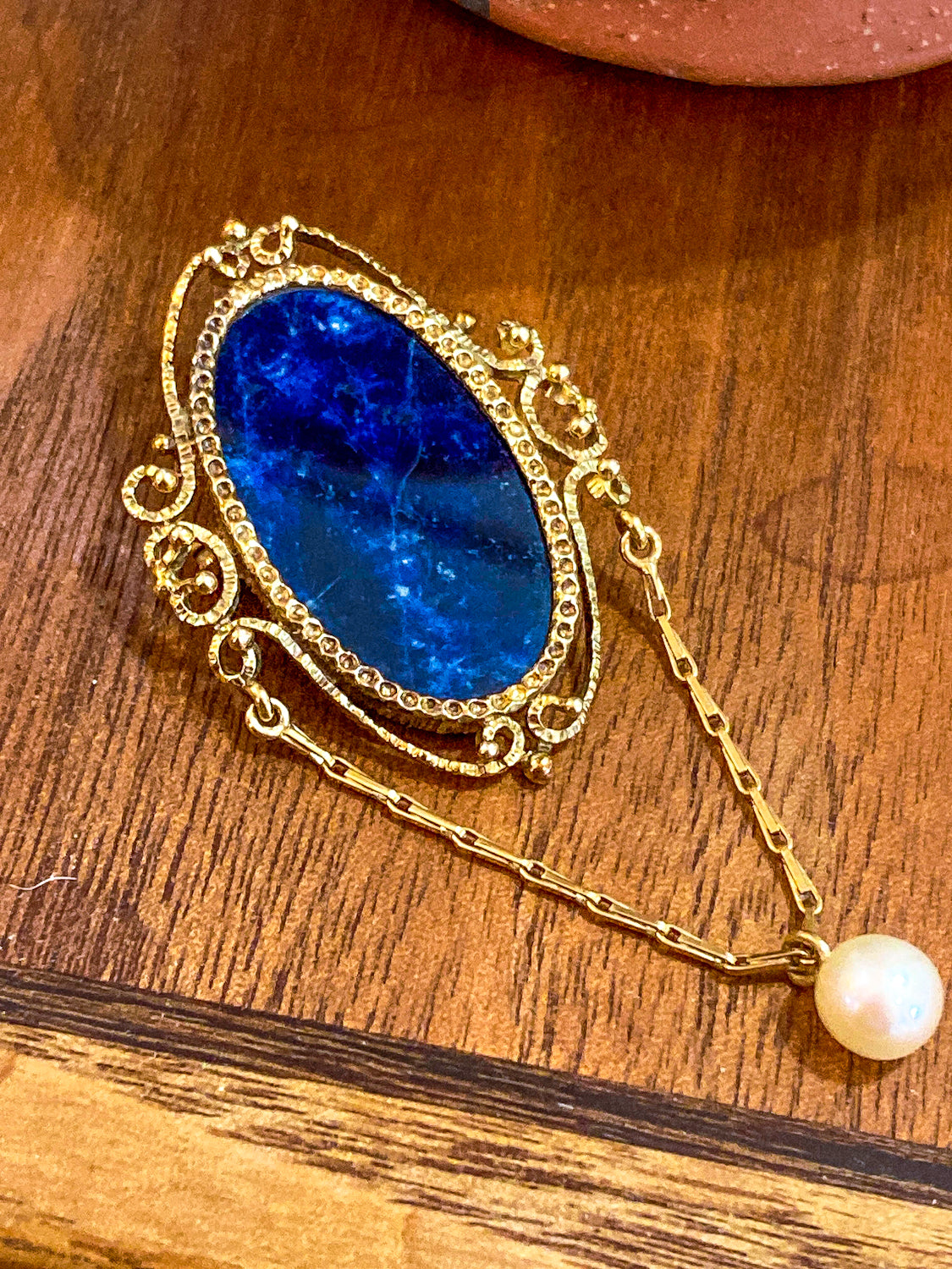 Vintage 14K Yellow Gold Filigree Oval Lapis Lazuli Pearl Dangle Brooch Pin