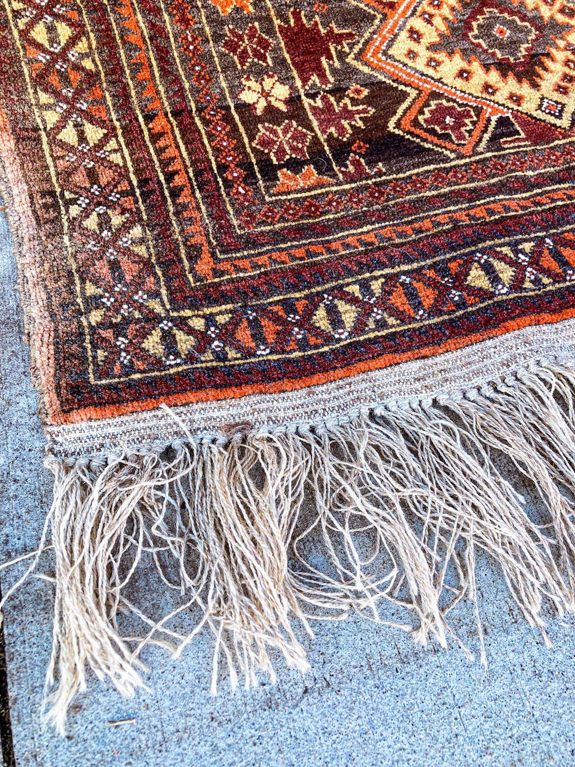 Vintage 1980s Orange Red Fringe 5x3ft Hand Woven Persian Wool Area Rug Color Fade