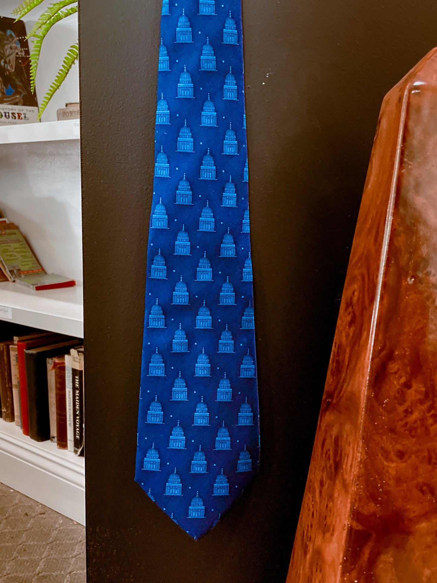 Vintage 1994 FENDI Regali Palazzo Grassi Venice Architectural Italian Blue Silk Tie