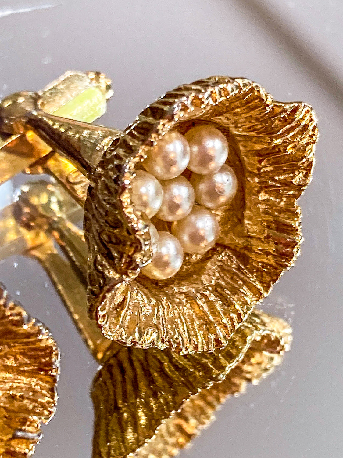 Vintage Gold Pearl Lotus Seed Bird Nest Egg Cufflink Pair Accessory