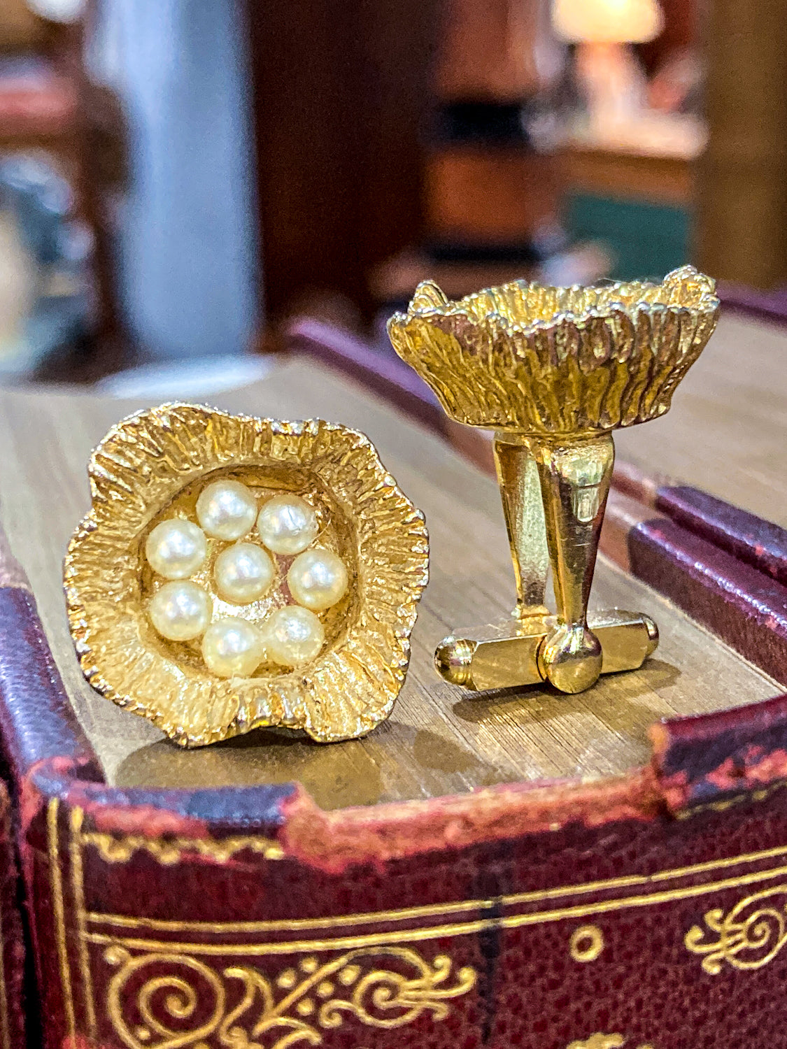Vintage Gold Pearl Lotus Seed Bird Nest Egg Cufflink Pair Accessory