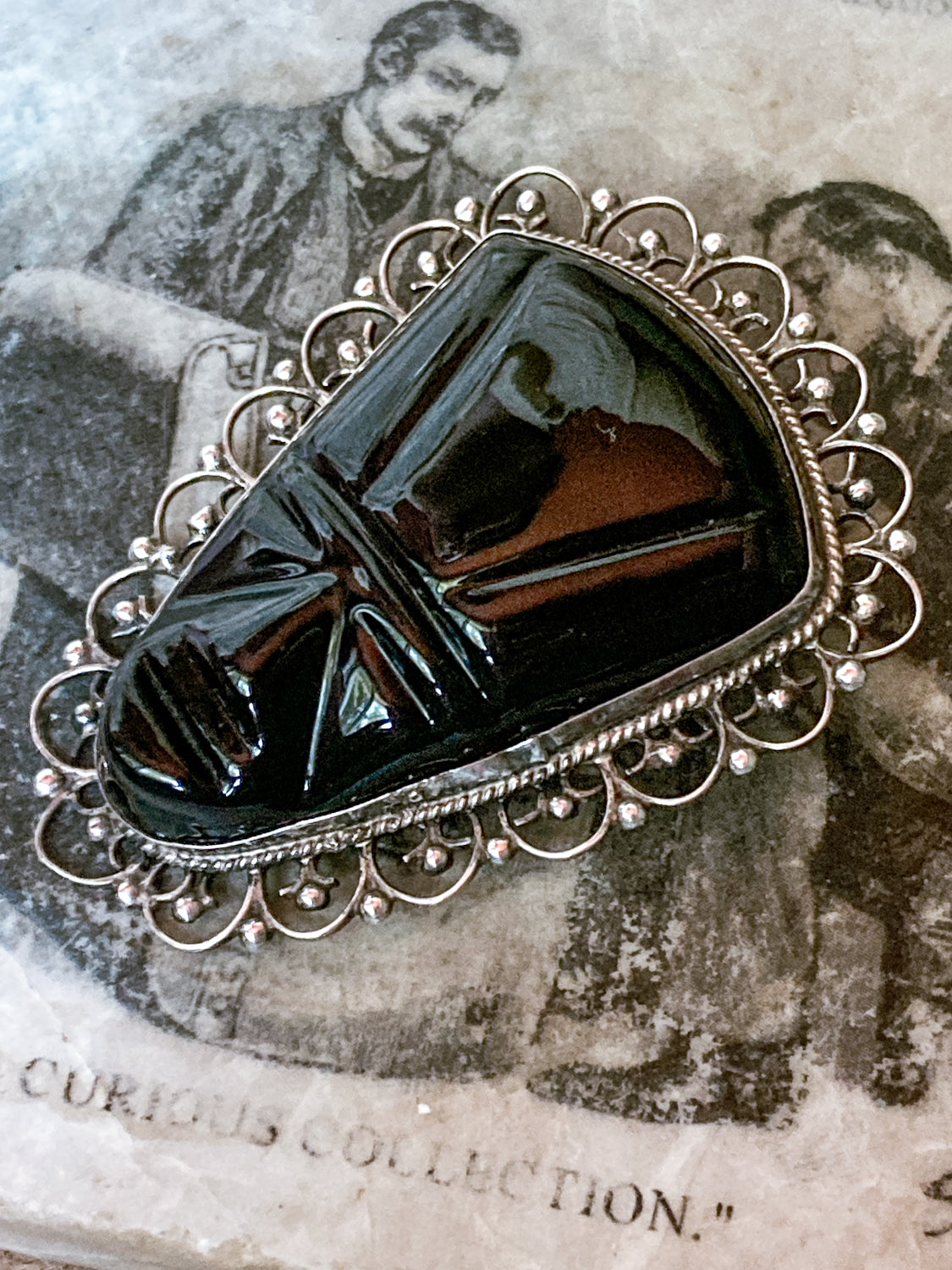 Vintage Mexico Sterling Silver 925 Carved Black Onyx Abstract Face Filigree Brooch