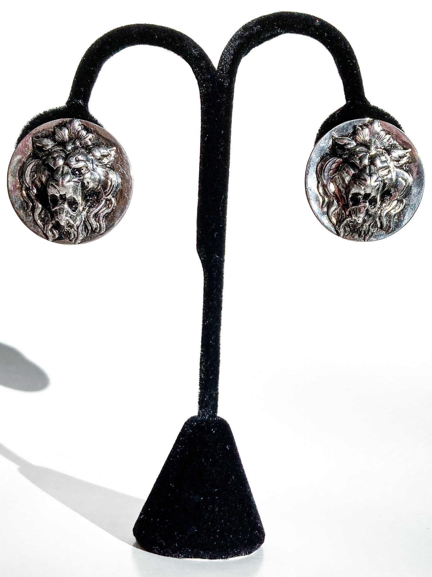 Vintage Particolari Italian Silver Toned Lion Head Clip On Earrings