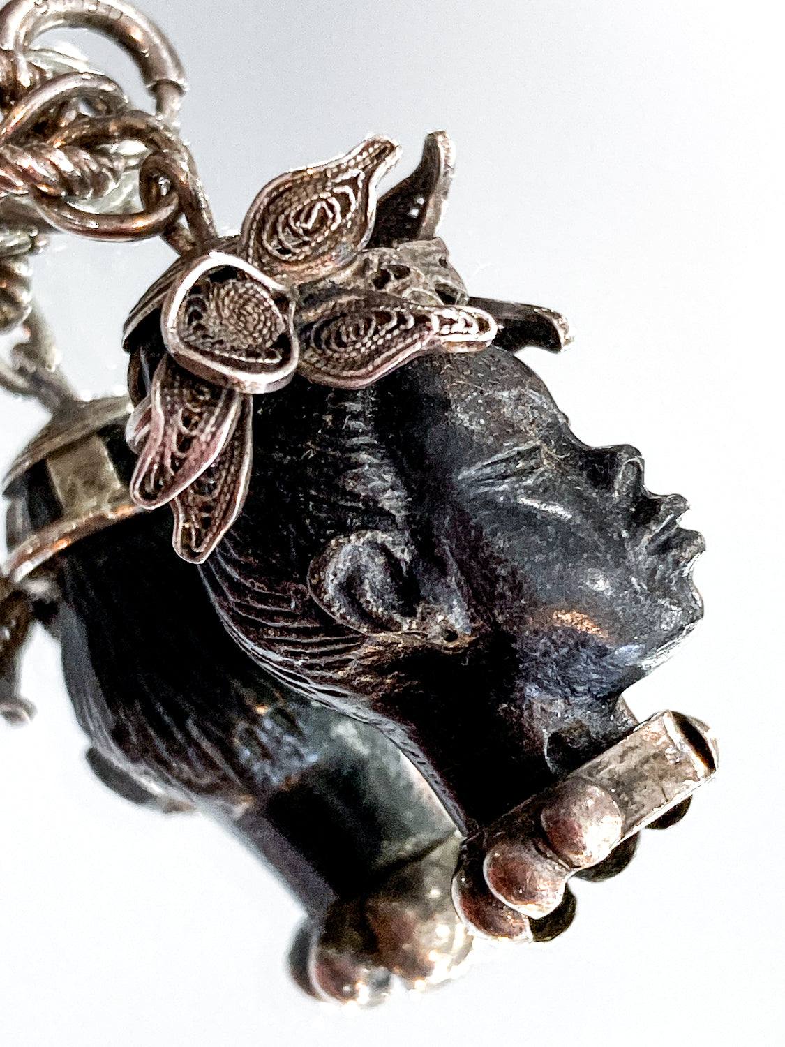 Vintage Sterling Silver Rare Nubian Carved Portrait Head Charm Bracelet