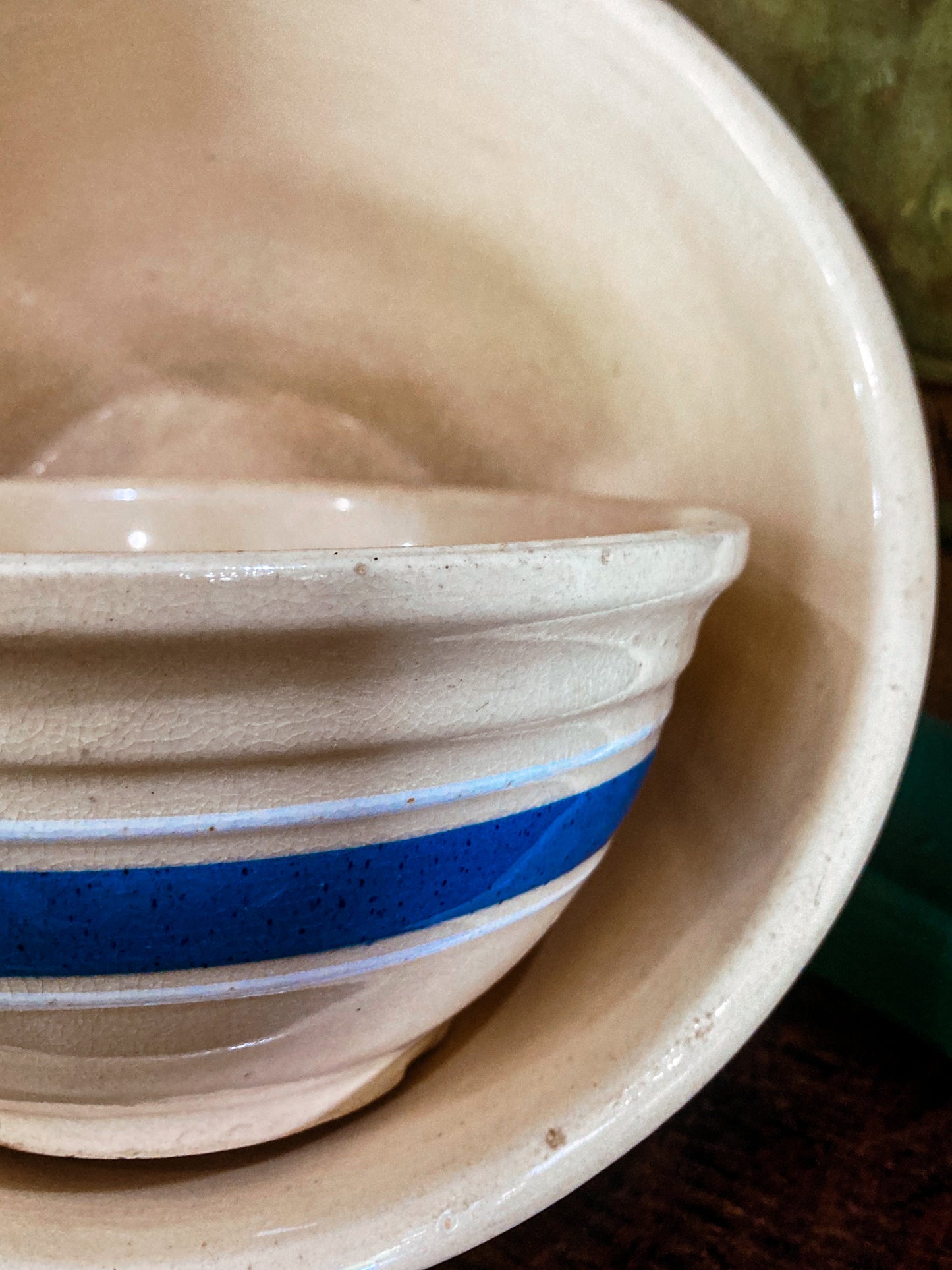 Vintage USA Made Watt Oven Ware Ceramic Blue White Cream 6” Mixing Bowl