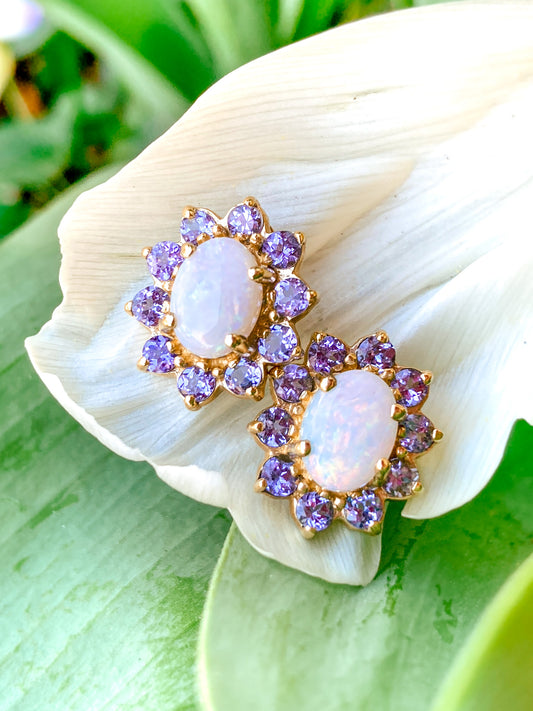 Vintage 14K Yellow Gold Oval Opal Amethyst Gemstone Stud Post Earrings