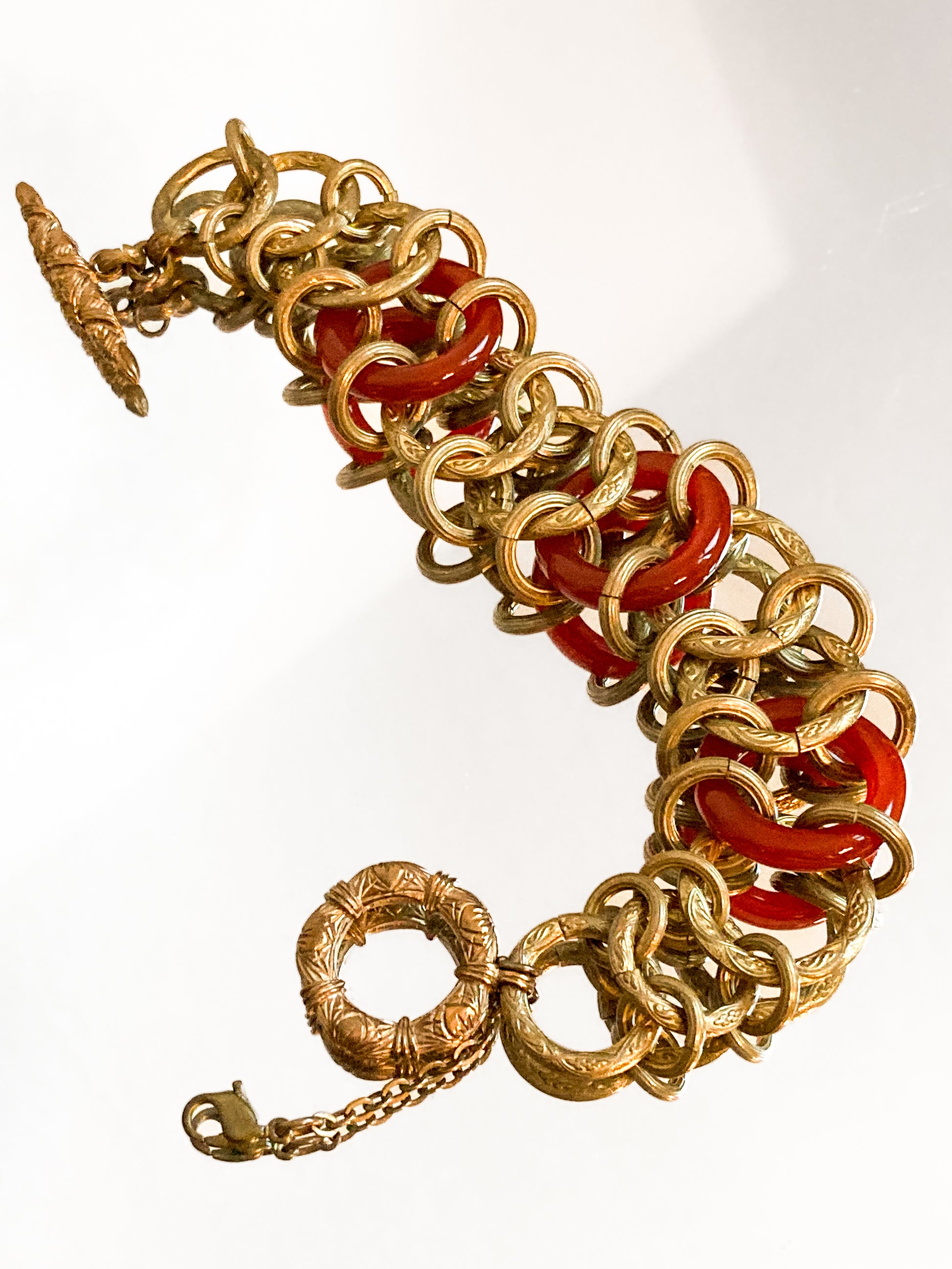 Vintage Gold Toned Circular Rust Red Lucite Stone Chain Link Bracelet Stephen Dweck
