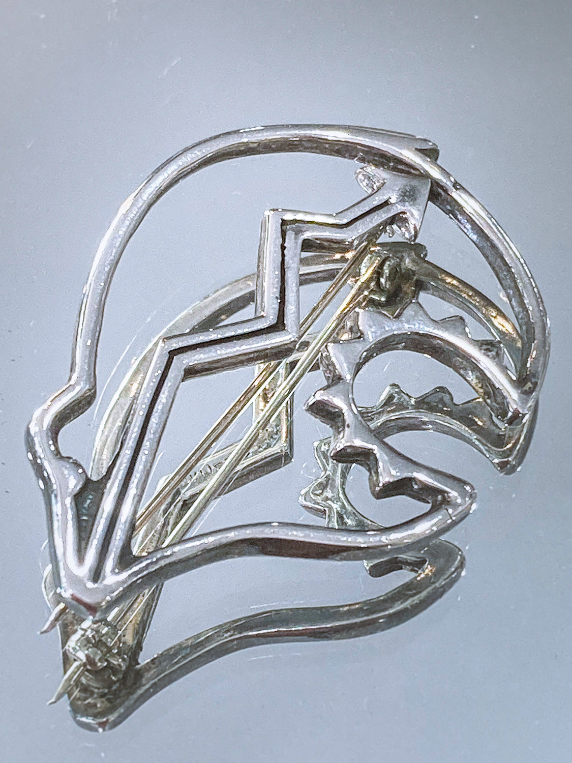 Vintage Native American Pueblo Zuni Medicine Bear Sterling Silver Brooch Pin