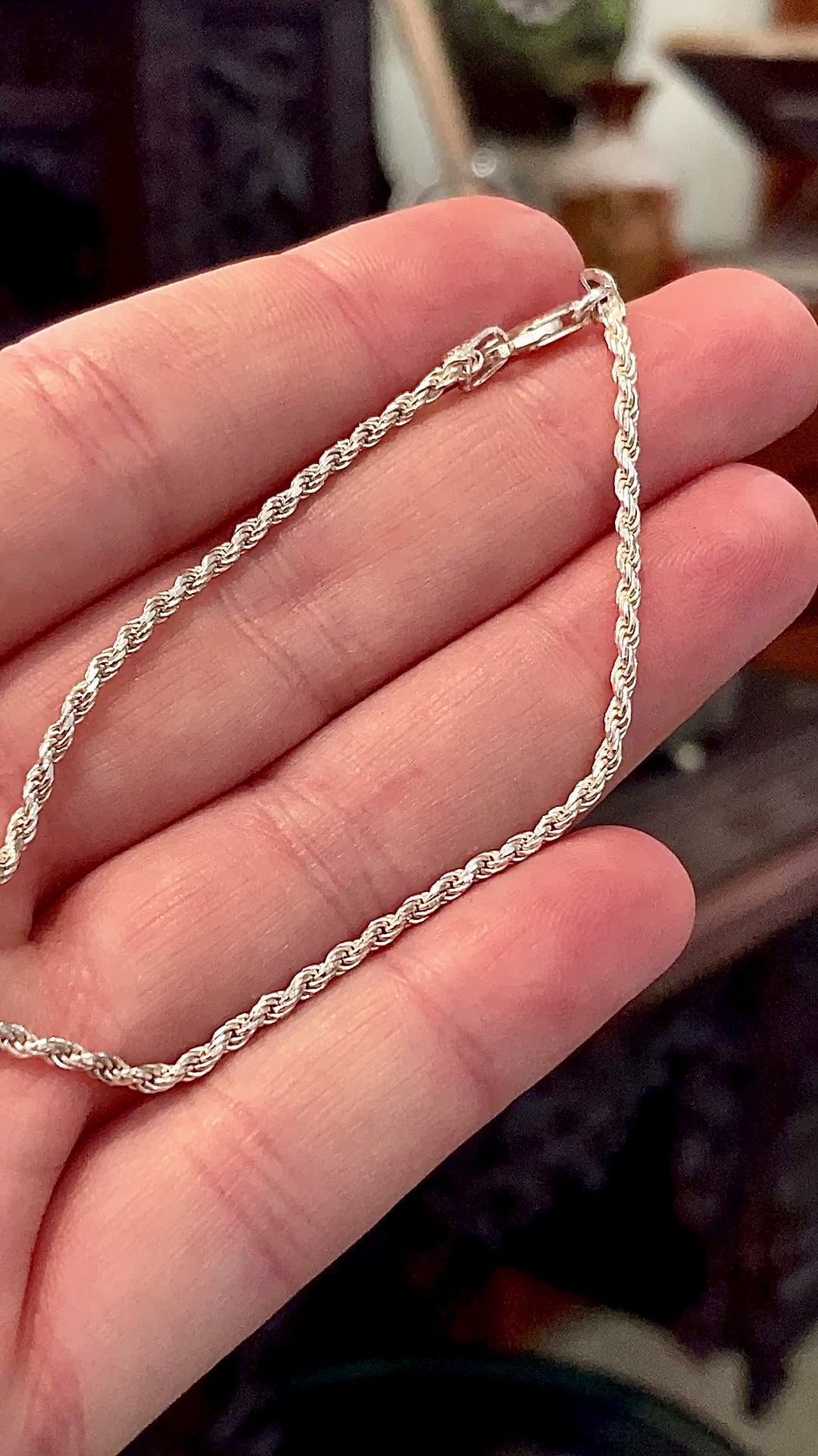Radiant Italian 925 Sterling Silver Twisted Rope 7-Inch Chain Bracelet