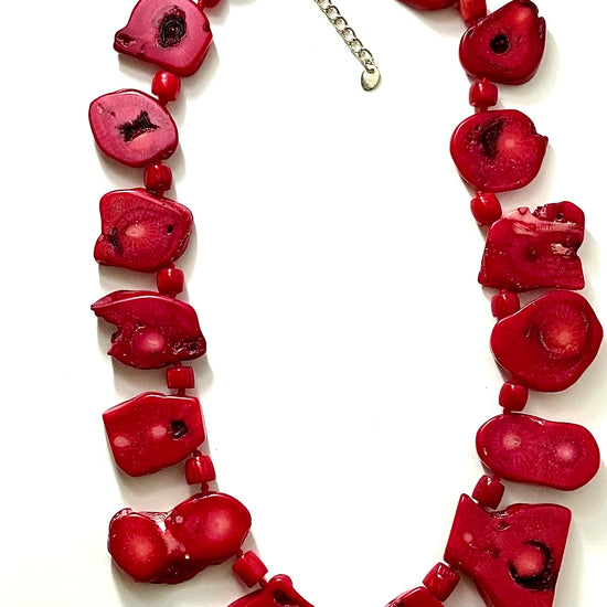 Bold LUC Lucas Lameth Red Coral Stone Graduated Bead Sterling Silver Necklace