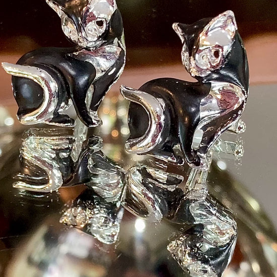 Vintage MCM Kitsch Silver Chrome Enameled Black Cat Cufflink Pair
