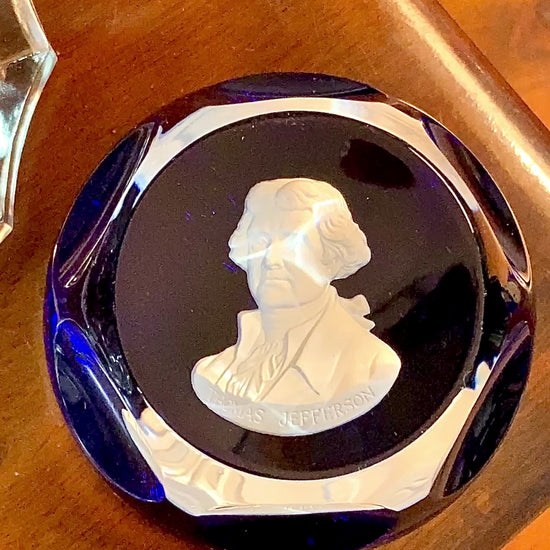 Vintage 1974 Thomas Jefferson Baccarat Franklin Mint Cobalt Glass Paperweight