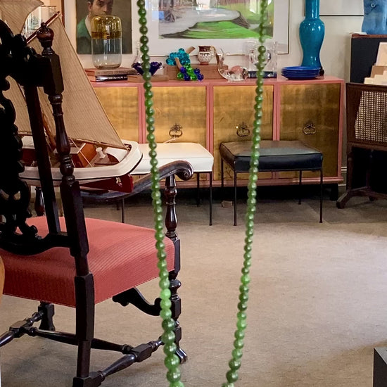 Vintage Graduated Green Nephrite Stone Bead Elongated Necklace