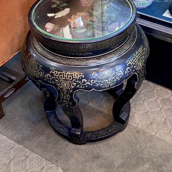 Vintage Applied Stone Roses Bird Gold Detailed Black Lacquer Round Side Table