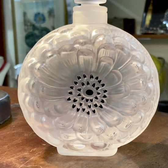 Vintage Large Lalique Dahlia Flower Frosted Crystal Scent Perfume Bottle
