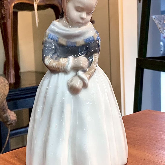 Royal Copenhagen Denmark #1251 Amager Girl Lotte Benter Porcelain Figurine