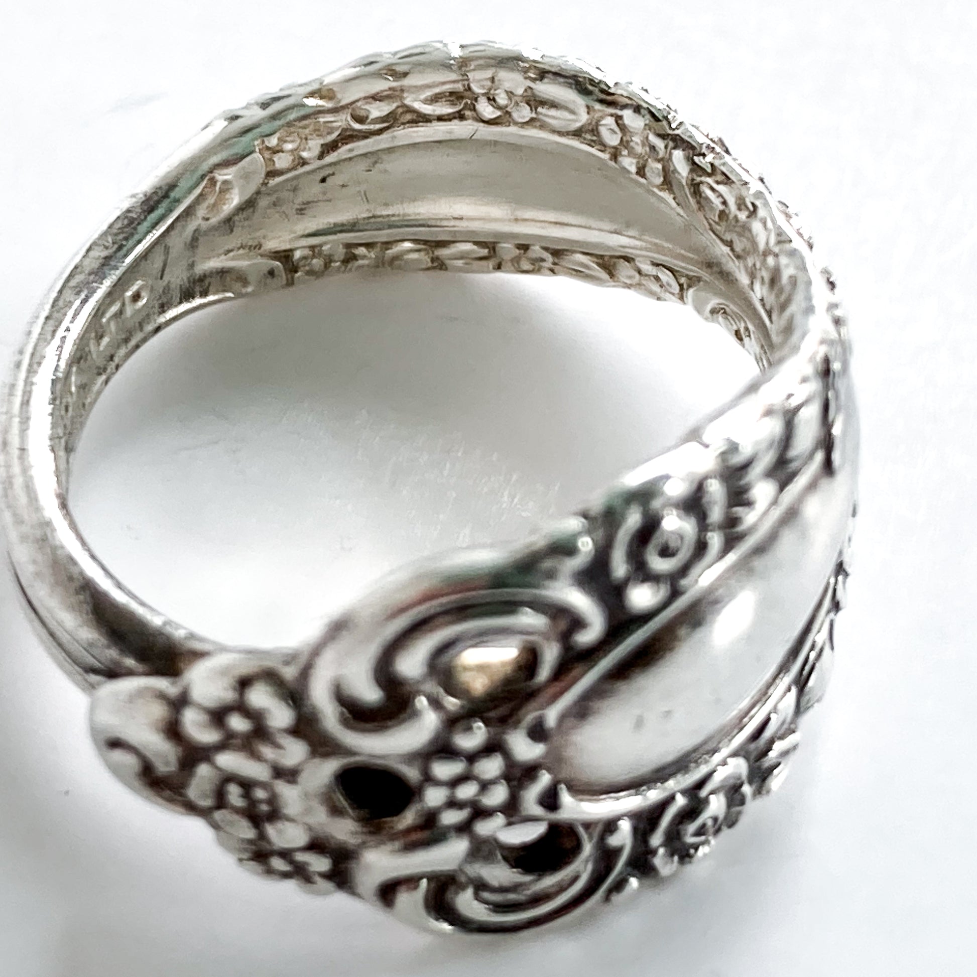 Vintage Recycled Oneida Silver Artsy Floral Repousse Spoon Handle Ring